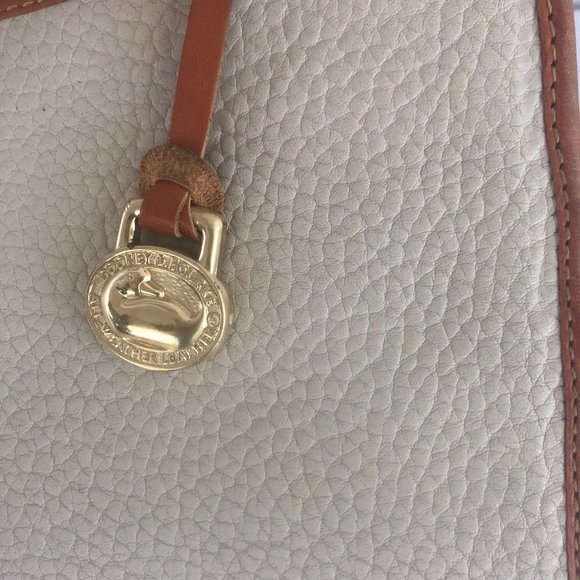 Vintage Dooney Bourke AWL convertible bag - Picture 8 of 14
